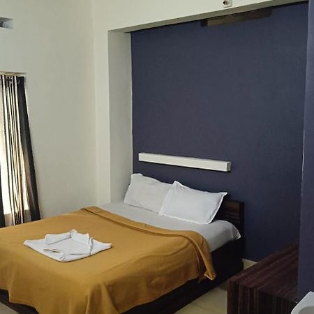 Hotel Orginal Residency Kollam Bagian luar foto